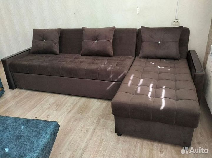 Диван угловой на заказ не б/у
