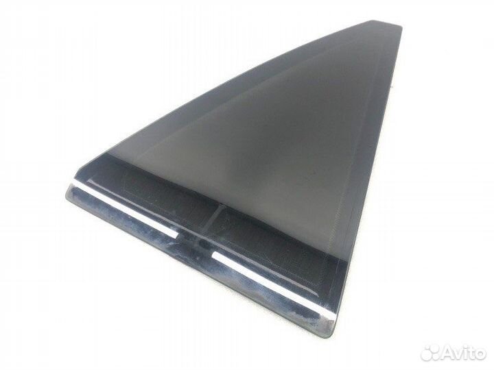 Форточка двери задняя правая Bmw X5 E53 M57 2002