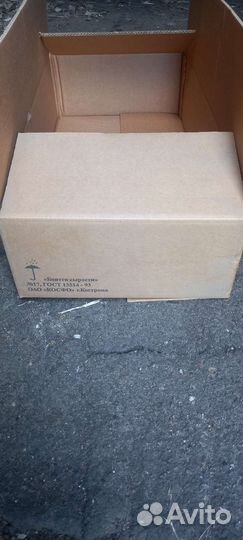 Картонные коробки самосборные