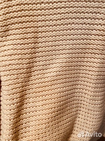 Свитер