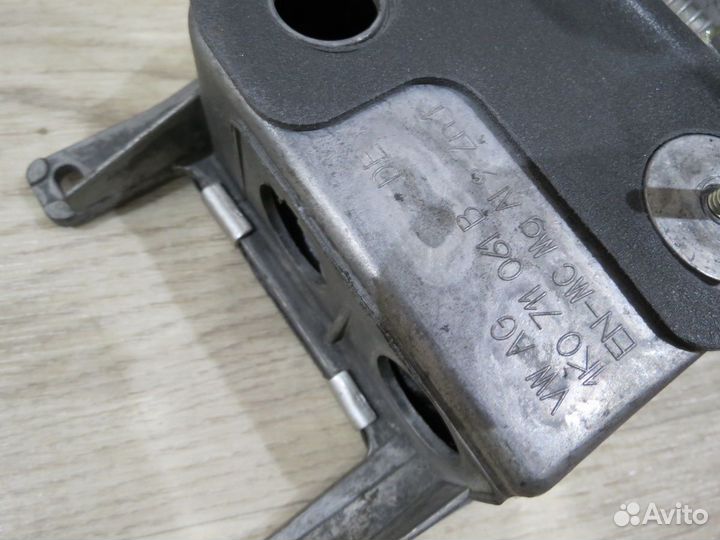 Кулиса кпп Volkswagen Tiguan