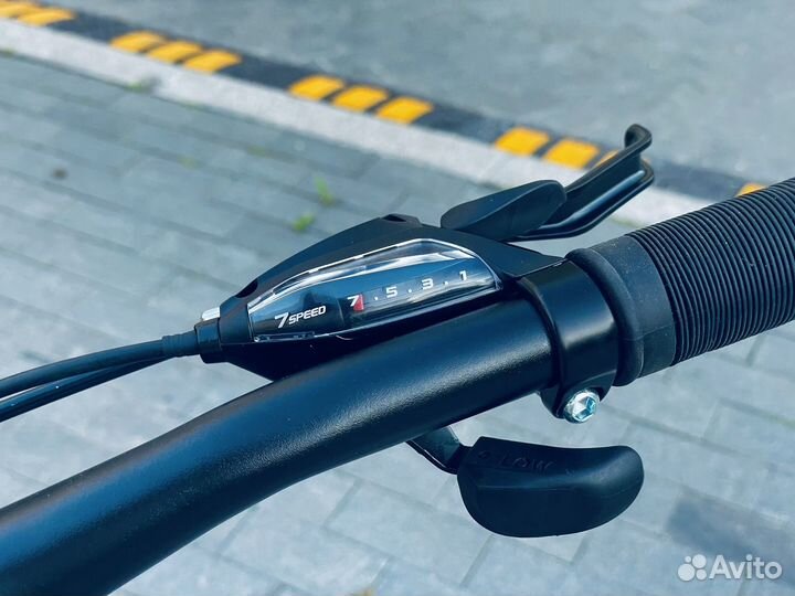 Велосипед низкая рама 26 колеса на shimano