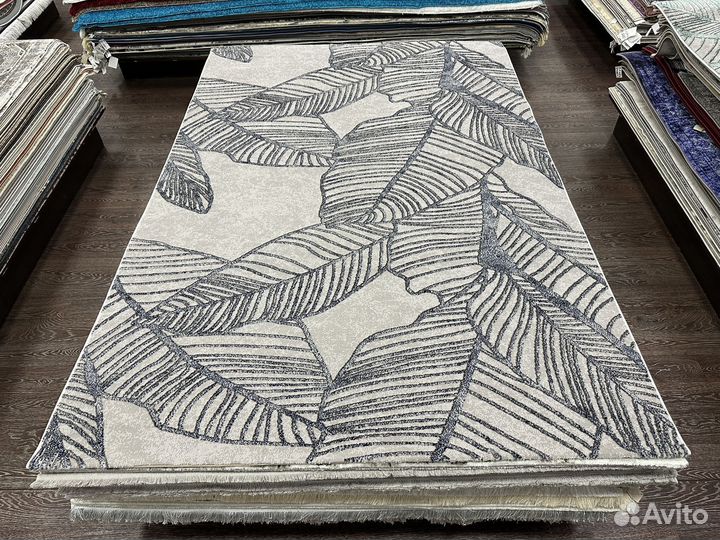 Ковер новый современный 1.6х2.3
