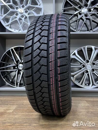 Hifly Win-Turi 212 245/40 R18 97H