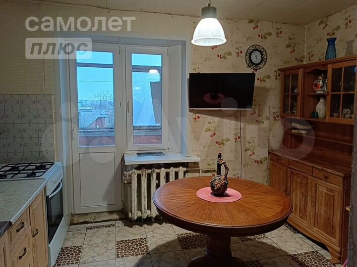 2-к. квартира, 51,2 м², 5/5 эт.