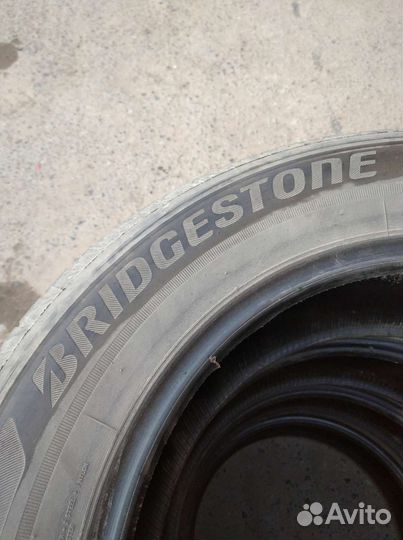 Bridgestone Ecopia EP850 225/65 R17 102