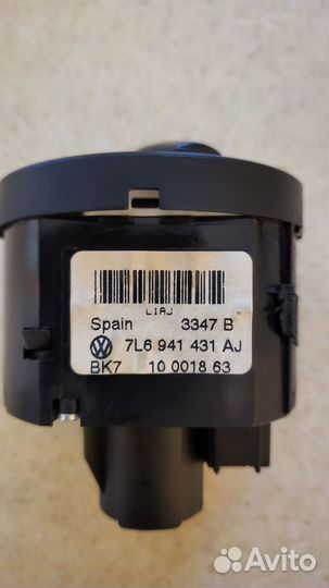 Выключатель света для VW Touareg GP 2002-2010