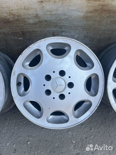 Литые диски Mercedes r15