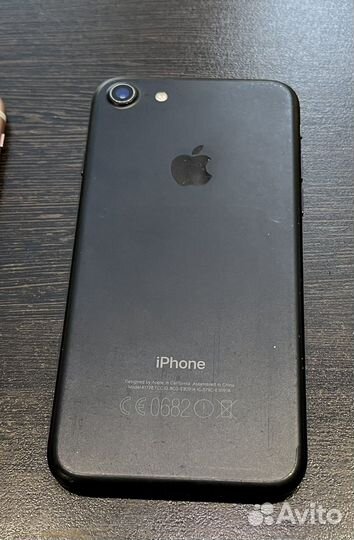 iPhone 7, 128 ГБ