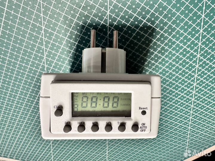 Цифровой розеточный таймер Camelion BND-50/SG3