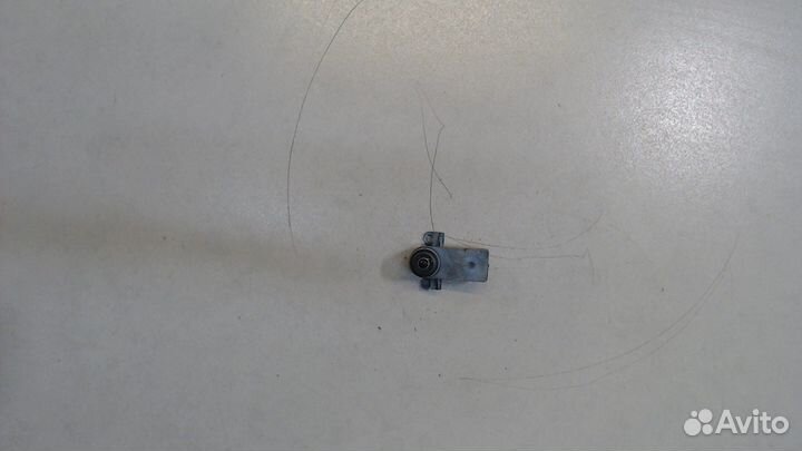 Камера заднего вида Tesla Model Y, 2021