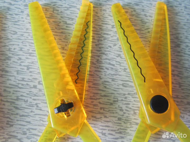 Ножницы со сменными фигурными лезвиями