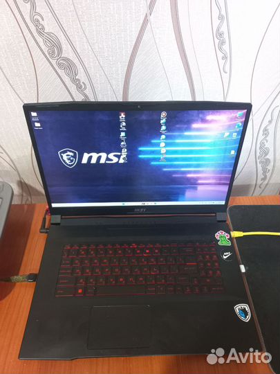 Игровой ноутбук msi katana GF76 11sc-483xru
