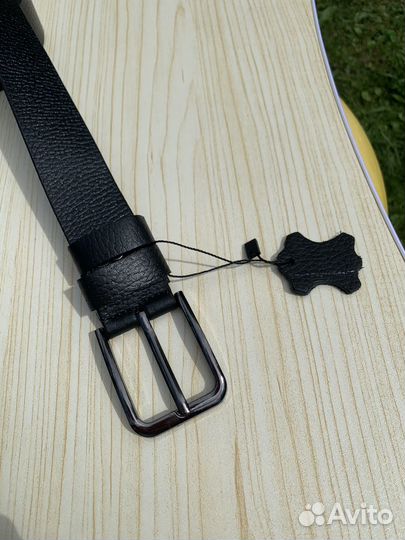 Мужской кожаный ремень