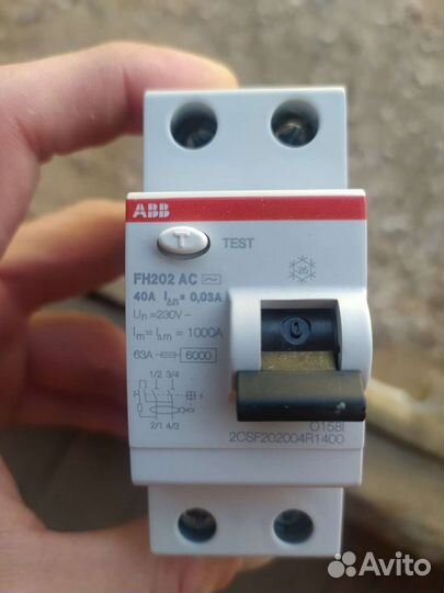 Автоматический выключатель 25а и 40а