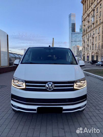 Трансфер на минивене и попутчик