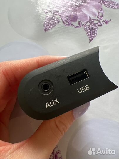 Разъем вход AUX USB Kia Ceed 2 JD