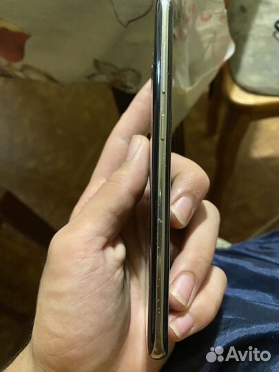 Samsung Galaxy S8, 4/64 ГБ