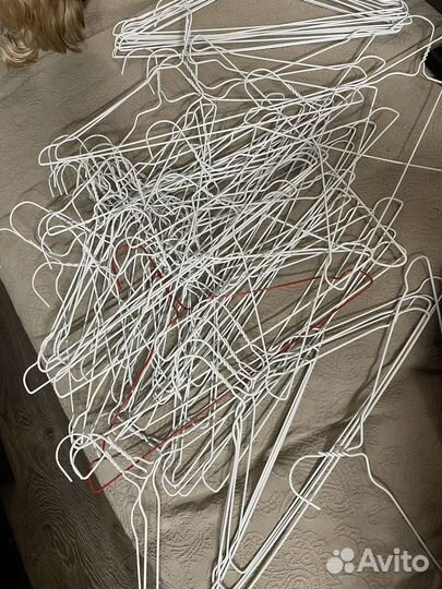 Вешалки плечики