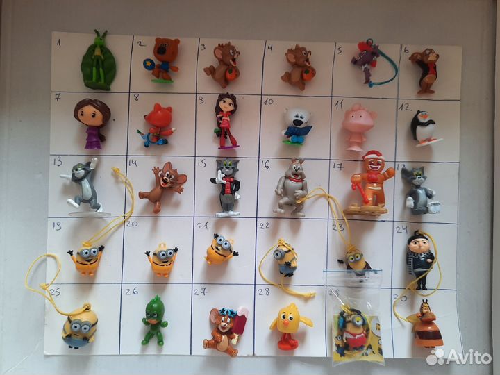 Игрушки из киндера 2