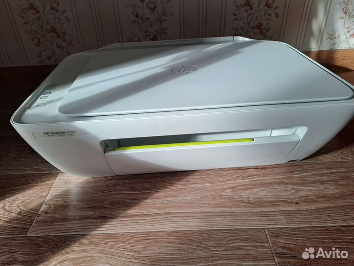 Принтер HP DeskJet 2130 (струйный)