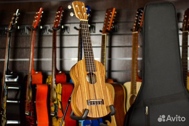 Укулеле Сопрано Hora + Аксессуары