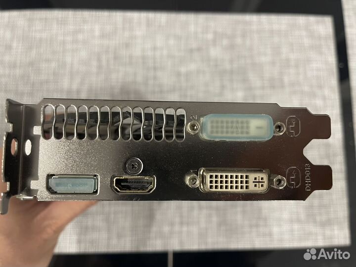 Amd radeon r9 200 2 gb