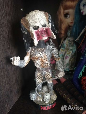 Фигурка хищника predator