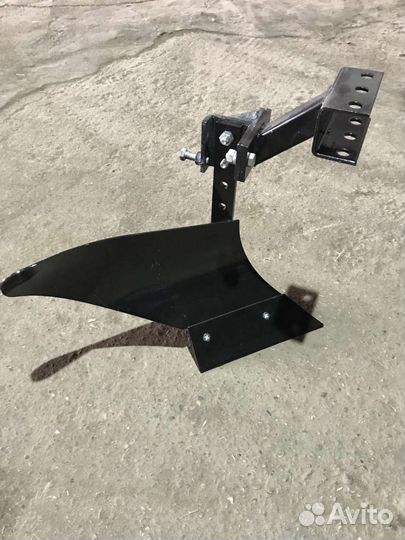 Плуг для мотоблоков