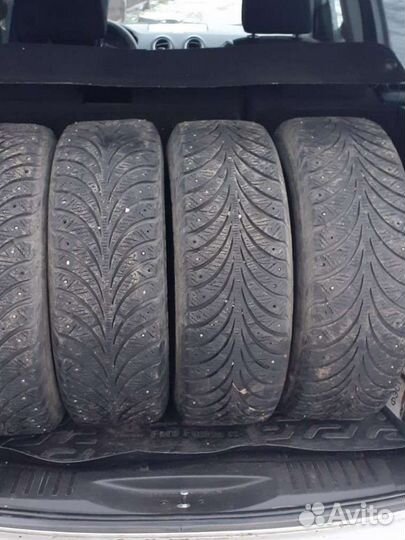 Goodyear UltraGrip Extreme 195/60 R15