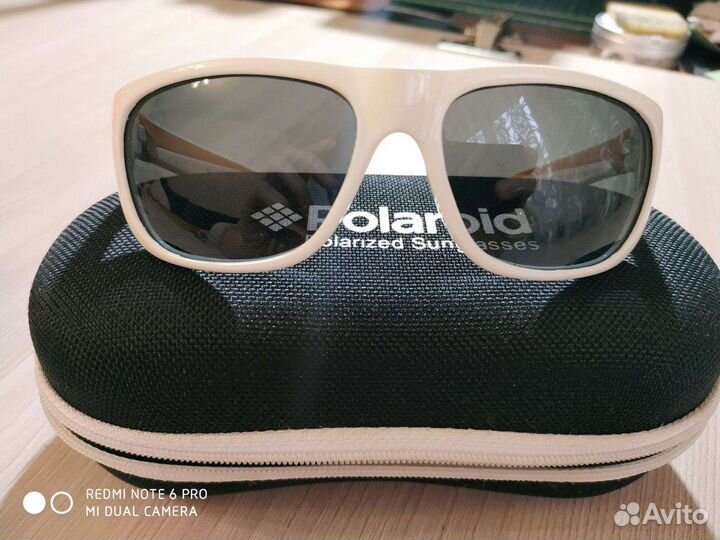 Солнцезащитные очки polaroid