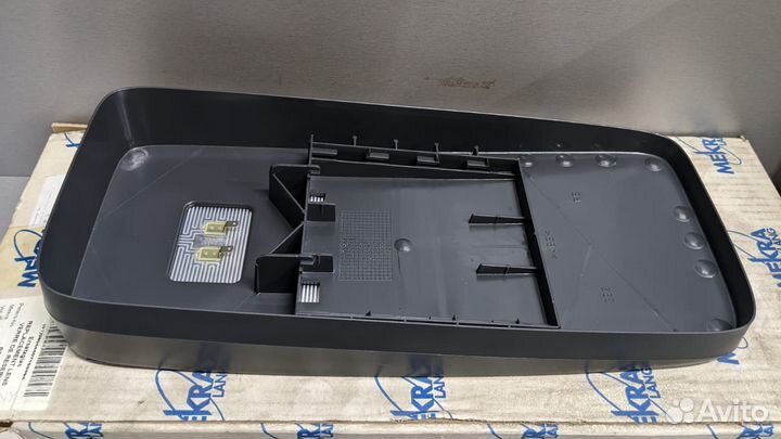Элемент зеркальный MAN TGA,TGL,TGM правый