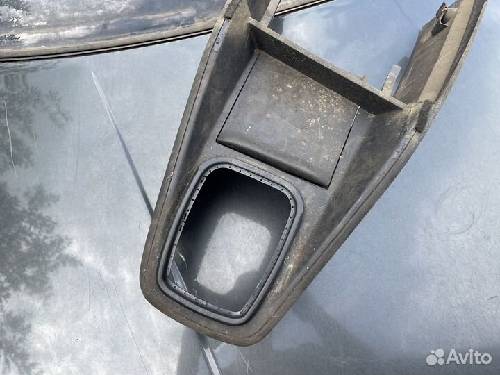 Центральная консоль Golf 4