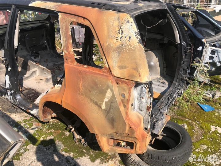 Четверть крыло заднее левое Suzuki Grand Vitara