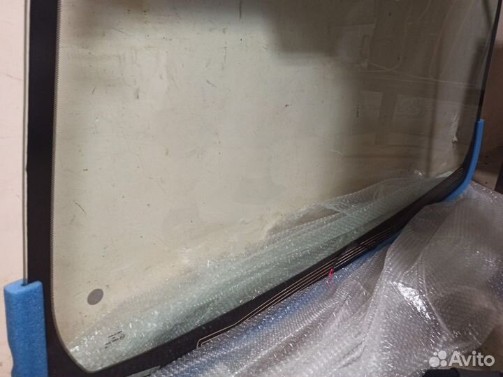 Лобовое стекло на toyota camry 55