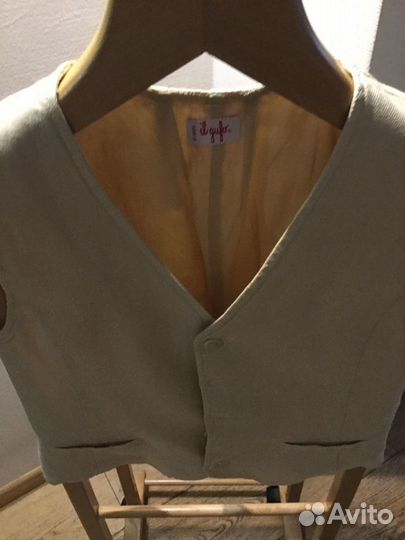 Жилет в школу