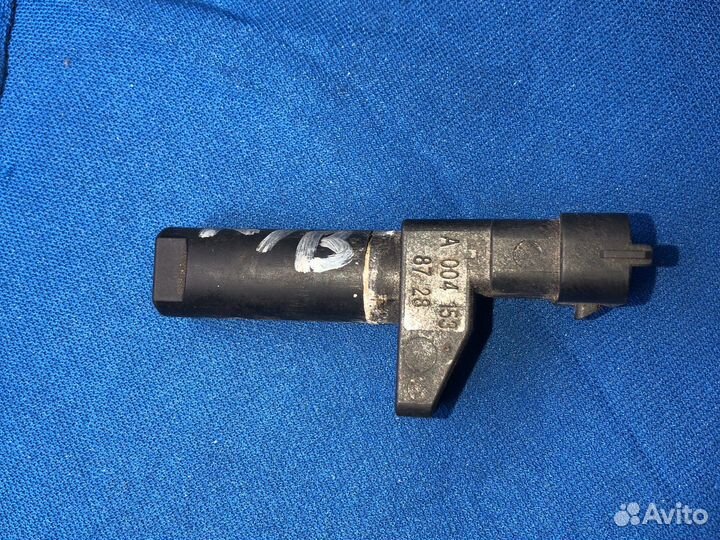 Датчик положения коленвала Mercedes Benz W164