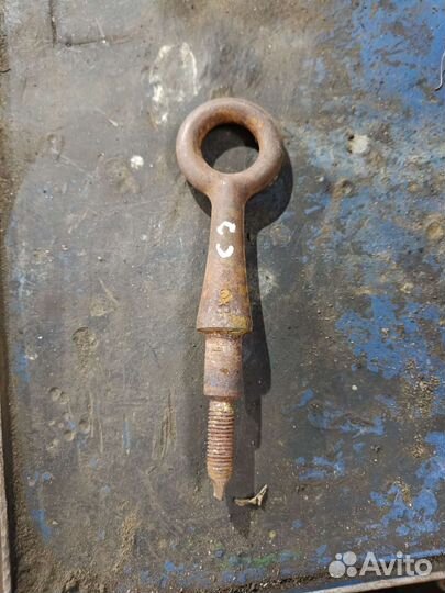 Буксировочный крюк citroen с 3 Волга