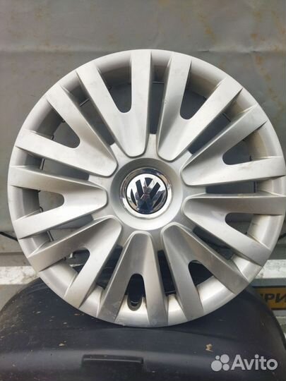 Колпак на колесо r 15 Volkswagen Golf. Оригинал