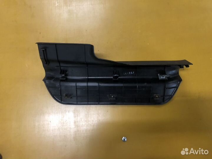 Накладка на порог задняя левая Kia Ceed ED 06-12