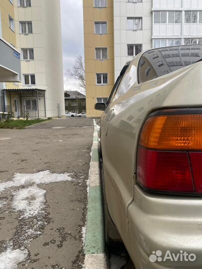 Toyota Camry 1.8 AT, 1983, 228 000 км