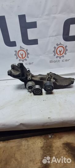 Кронштейн генератора Renault Duster 1