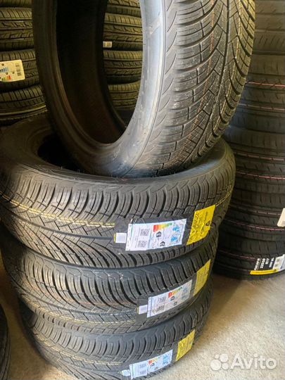 Roadmarch Prime A/S 225/55 R18 98