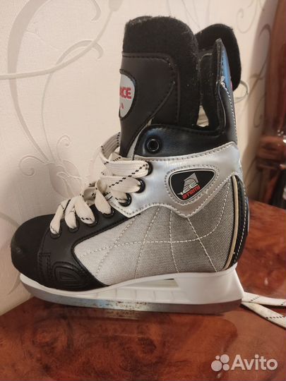 Коньки хоккейные 34 размер