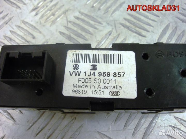 Блок управления стеклоподъемниками VW Passat B5