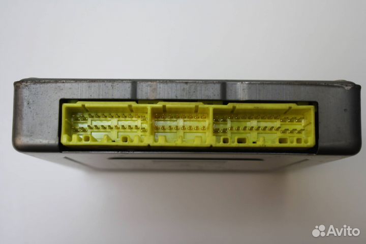 Блок управления двигателем Mazda MS-6 FS3818881D