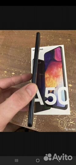 Samsung Galaxy A50, 4/64 ГБ