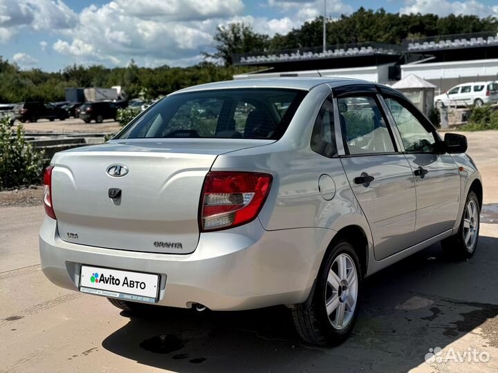 LADA Granta 1.6 МТ, 2014, 66 200 км