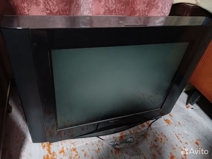 Телевизор обсалютно оабочий