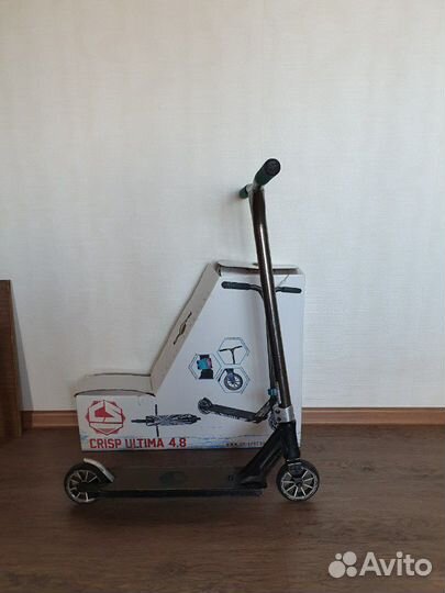 Трюковой самокат Crisp